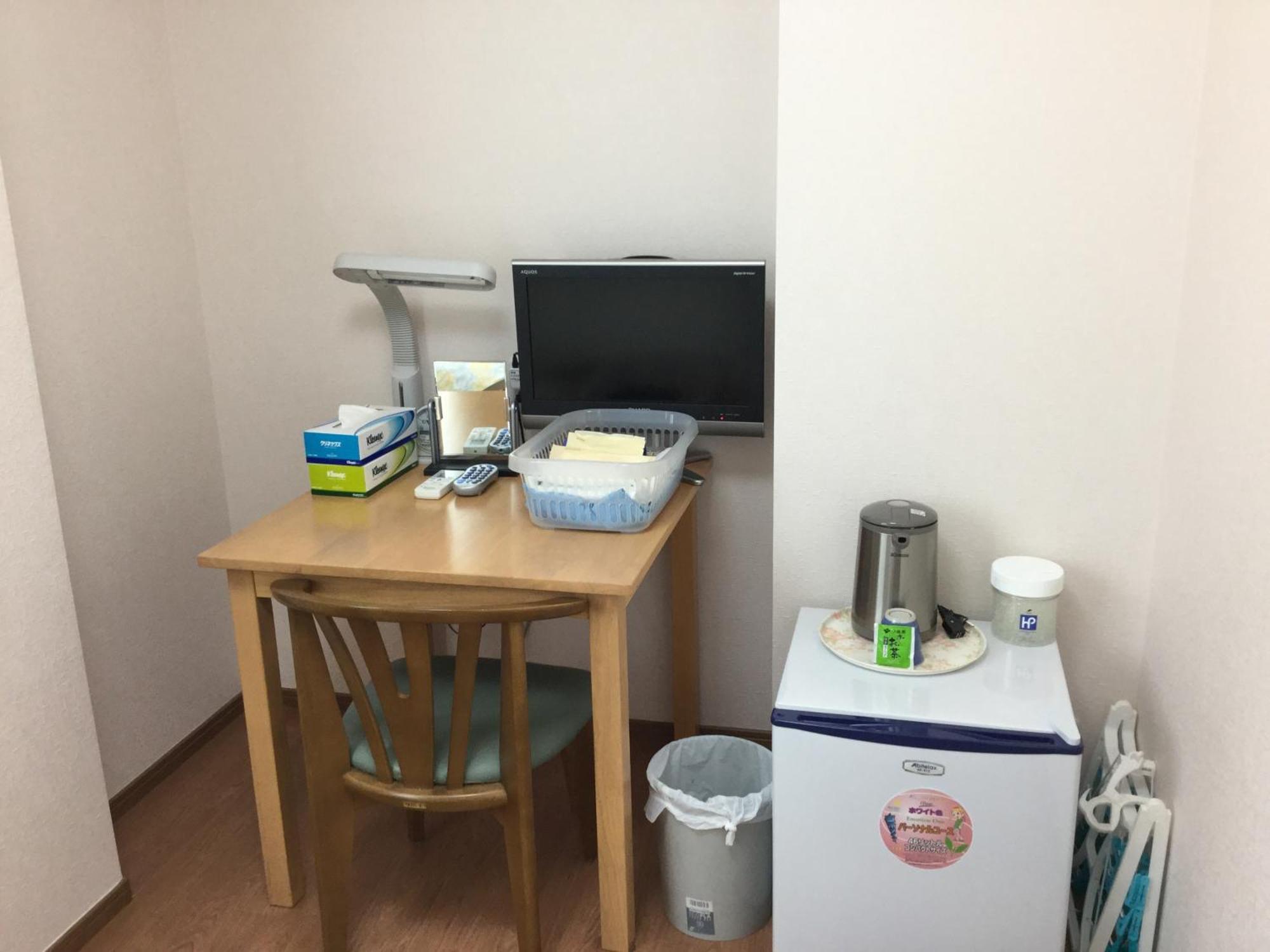 Business Inn Grandeur Fuchu Habitación foto